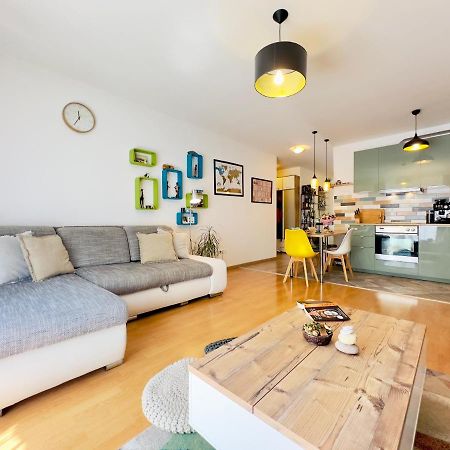 Corvin City Apartment - Free Parking- Budapest Exterior foto